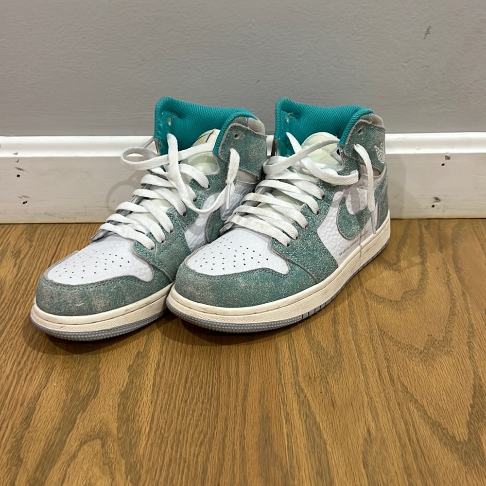 Turbo green air jordan 1